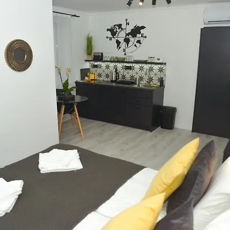 Raba92 House 기오르