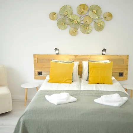 Raba92 House * Γκιόρ